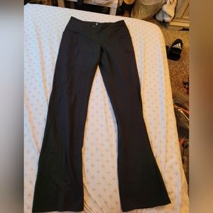 Skechers pull on pants